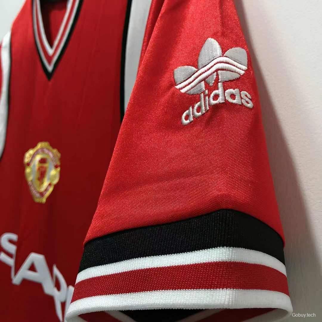 Retro 84/85 Manchester United Home Soccer Jersey