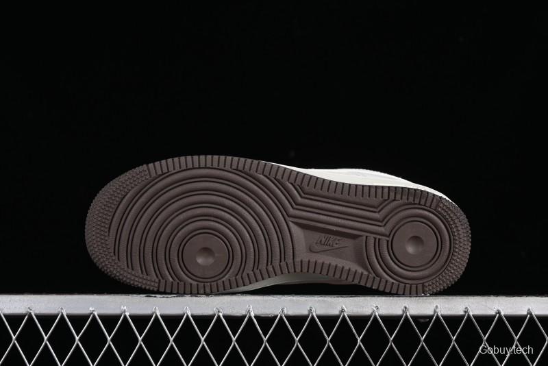 Nike Air Force 1 '07 Low BAPE Collaboration - Beige Black Star FG6688-100