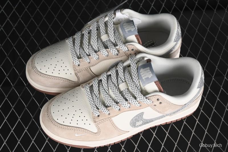 Nike SB Dunk Low UN Collaboration - Light Brown with Silver Swoosh Anniversary High-End Custom Low-Top Casual Sneakers - CF3688-013