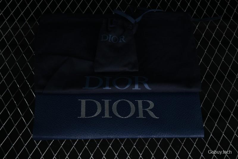 Dior B30 Sneakers with Reflective CD30 Logo and Lightweight Rubber Sole - CD30