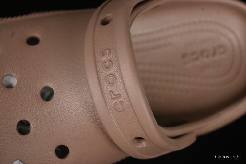 Crocs Classic Clog Cloud Retro Sandals with Adjustable Heel Strap - B.D4
