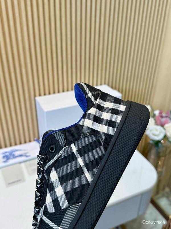 2024 Unisex Burberry Black White Classic Cotton Sneakers MJ00320